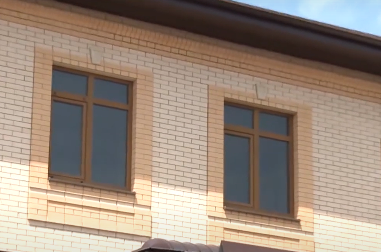 https://krasnoyarsk.delaem-okna.ru/storage/app/uploads/public/63f/453/ed1/63f453ed120c2202051549.png
